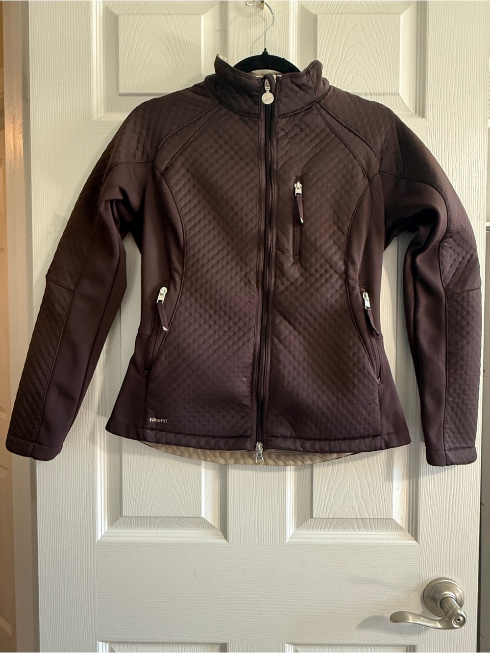 Nike Women's Quilted Puffer Jacket - Dark Brown